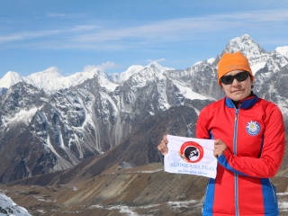 Юлия Аргунова на CholoPass, 5545 м (Гималаи, 2016)